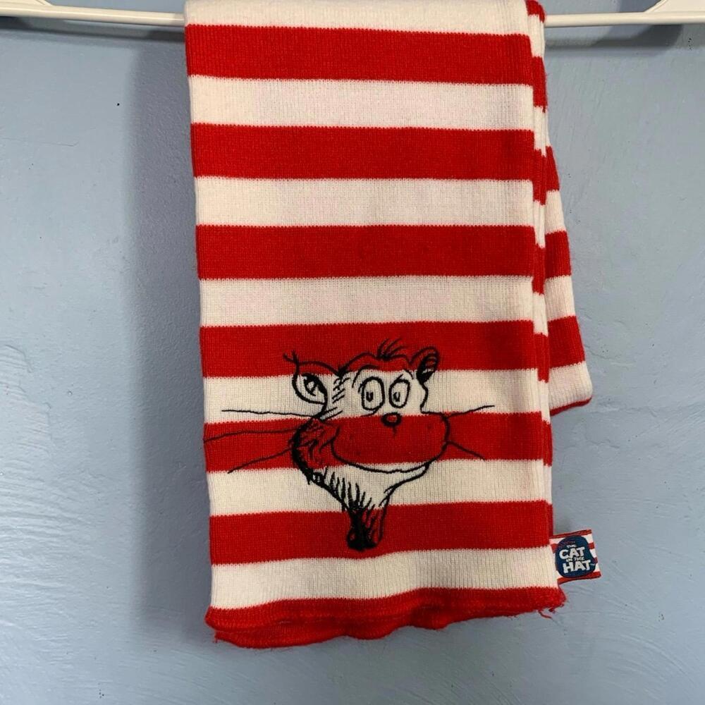 Vintage 2003 Unisex Dr. Seuss Scarf Red and White Striped Garment​​